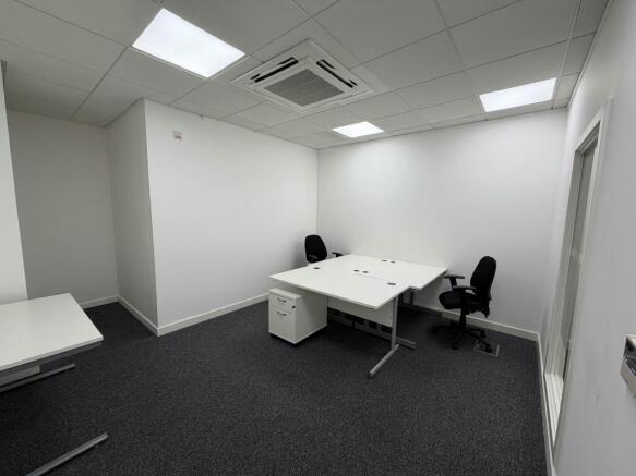 Suite F006