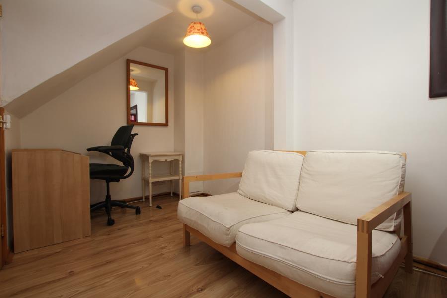 House in Bristol, Stapleton - View 3