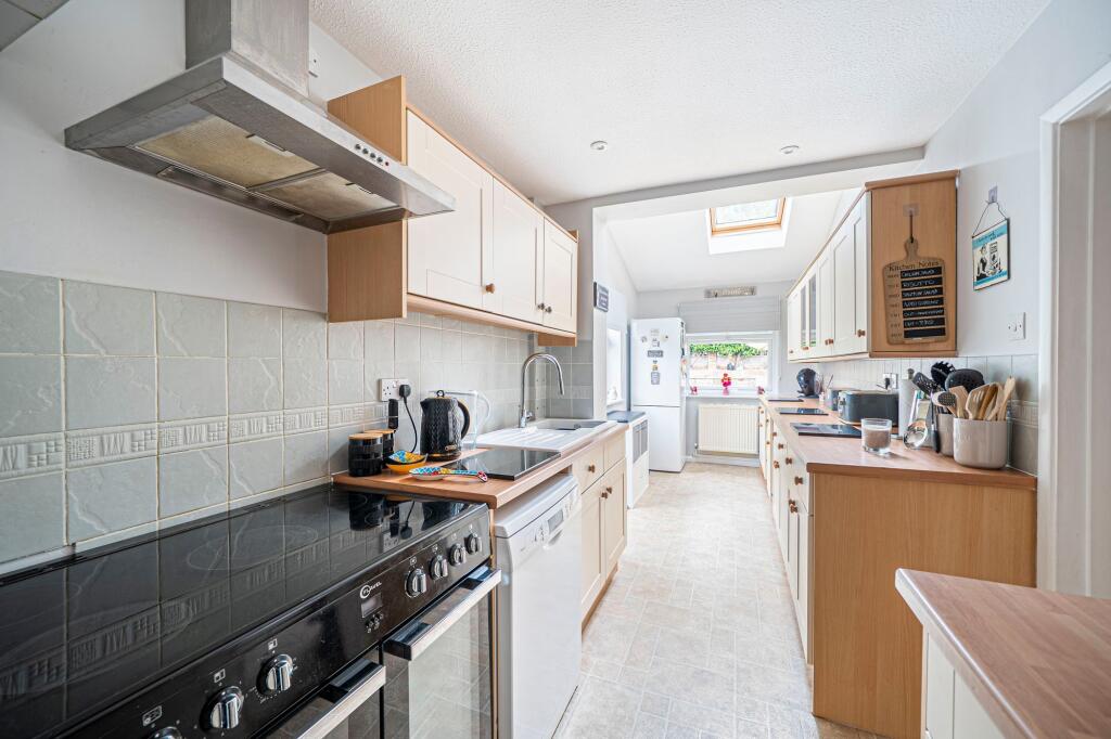 House in Test Valley, Shipton Bellinger - View 3