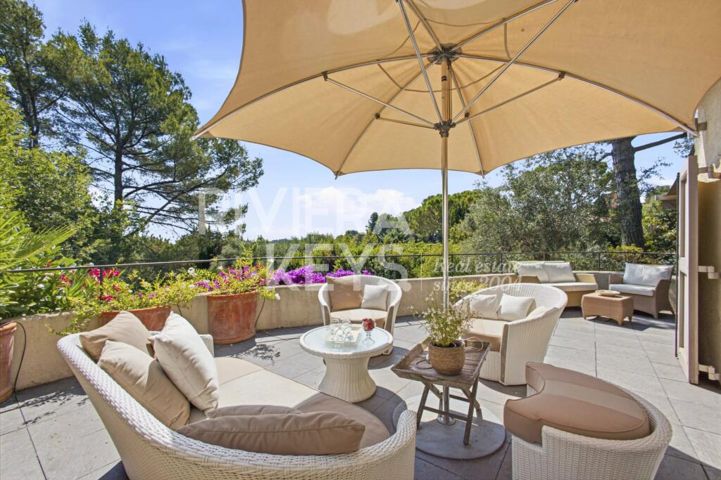 Main image of property: Provence-Alps-Cote d`Azur, Alpes-Maritimes, Mouans-Sartoux