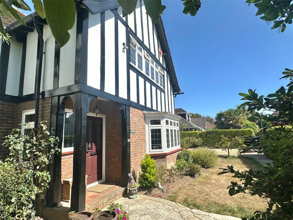 House in Southampton - View 3