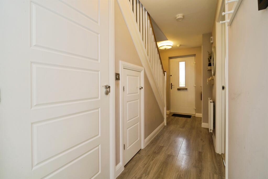 House in Barnsley, South Yorkshire - More