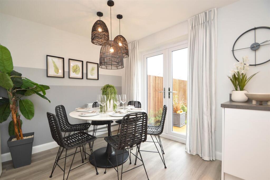 House in Shrewsbury, Oxon, Bicton Heath - View 5