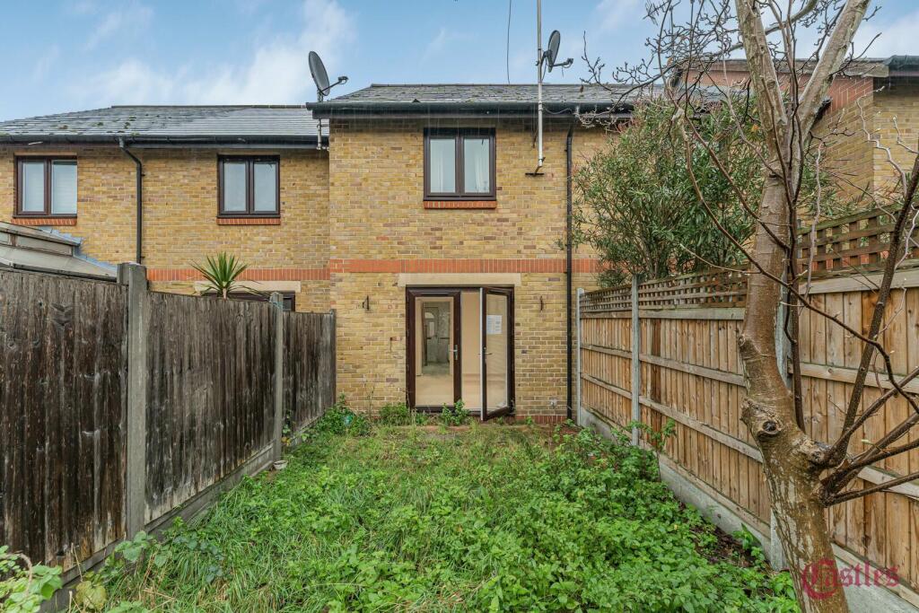 Riverside Close, E5 photo 4
