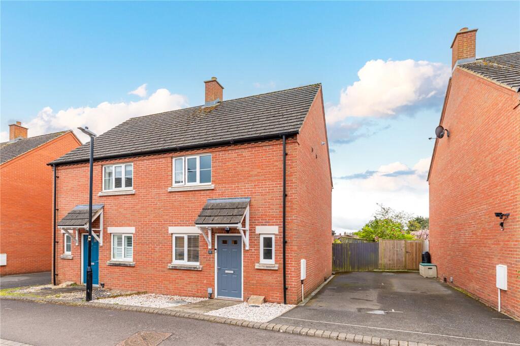 Main image of property: Dowse Road, Devizes, Wiltshire, SN10
