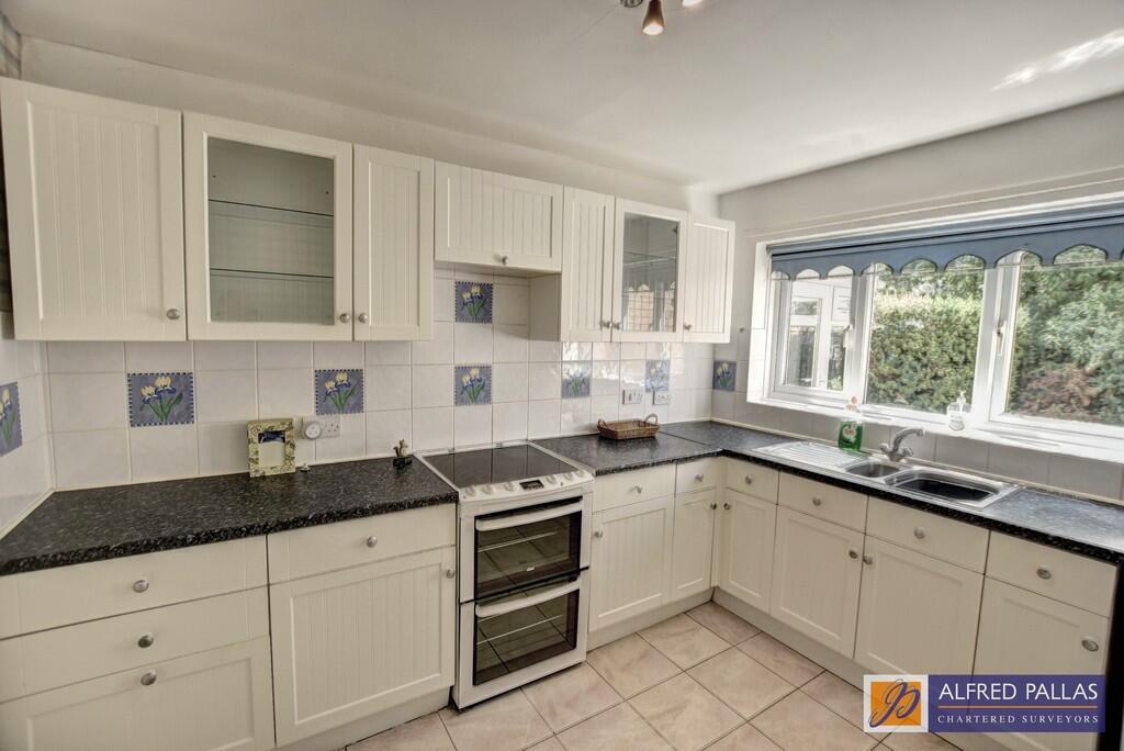 Mansfield Court, West Boldon photo 5