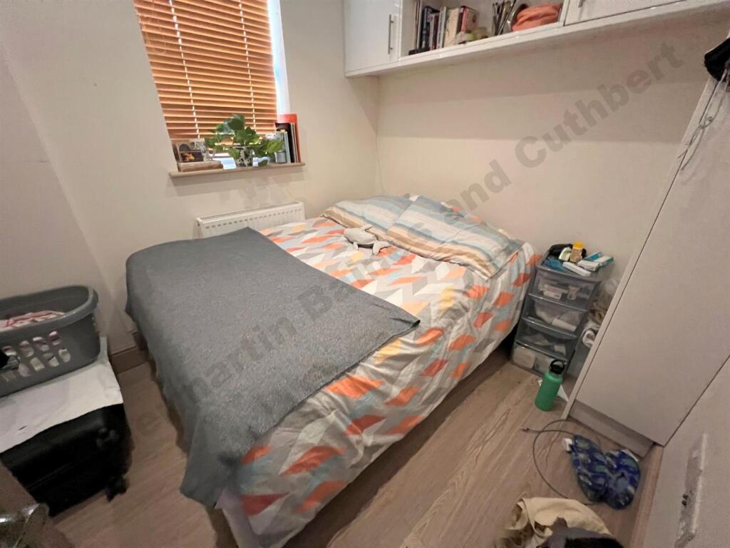 Main image of property: Heriot Road, London