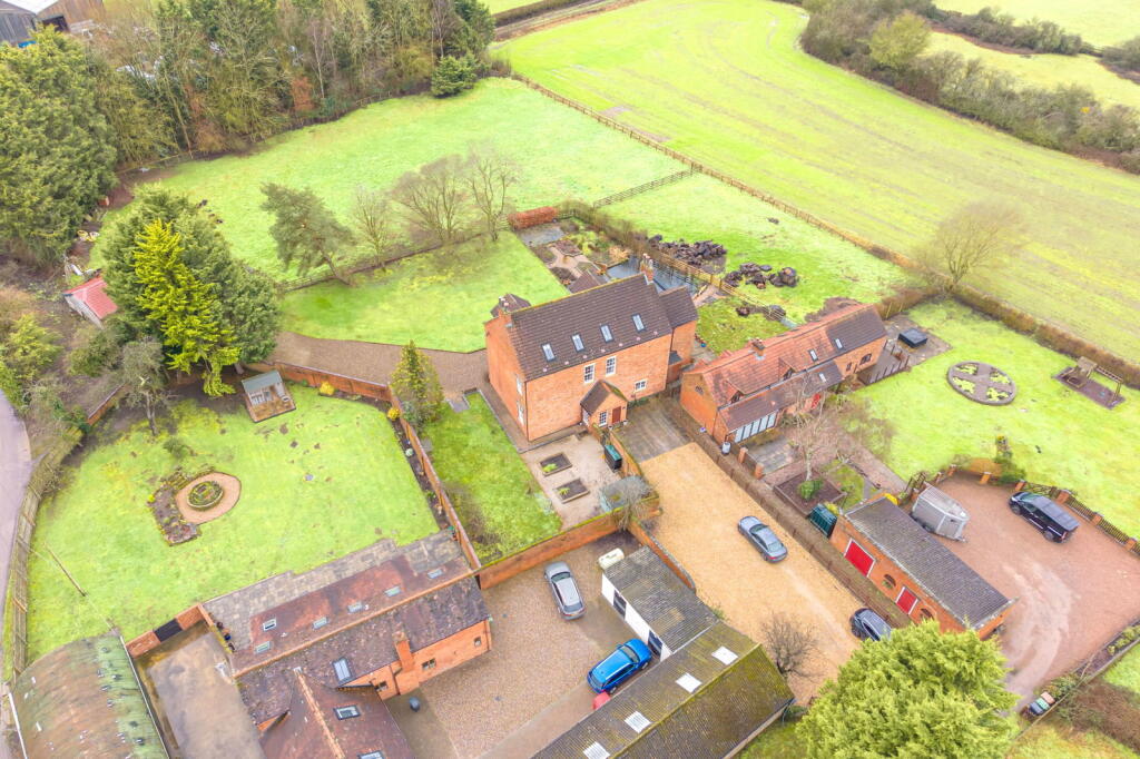Additional image 74 of Bradley House Farm, Droitwich Road, Bradley Green, Redditch, B96 6QU