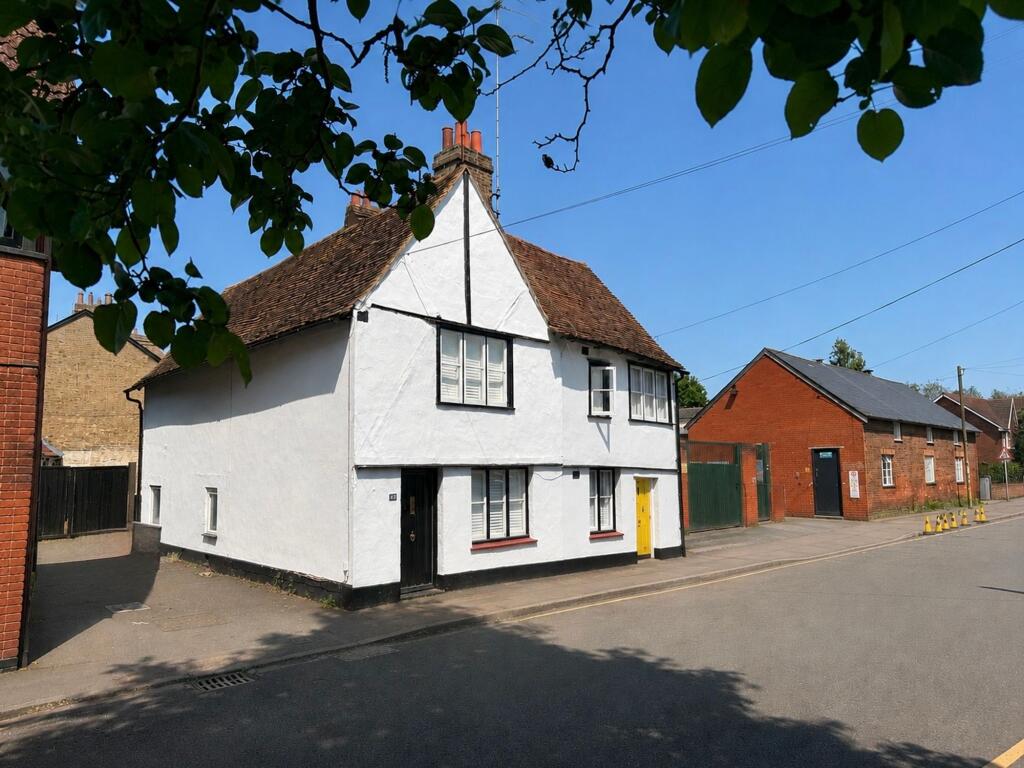 2-bed semi-detached on Priory Street, Ware, SG12, £425,000