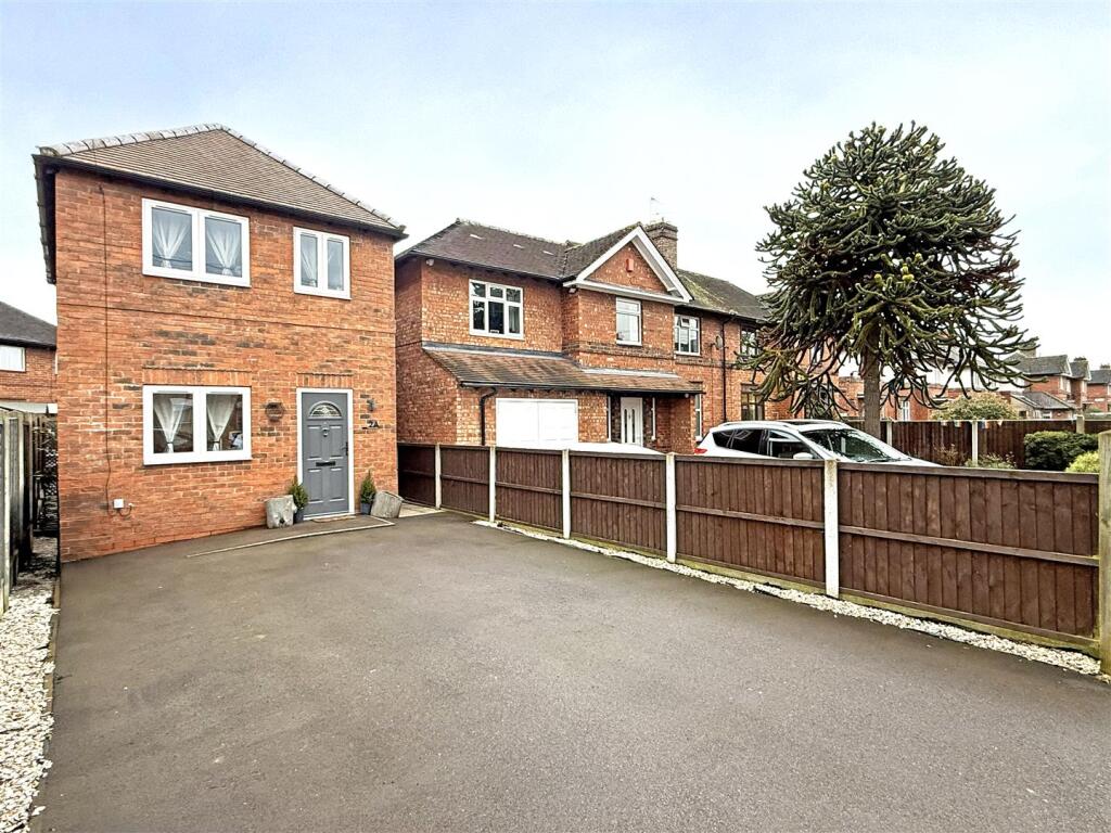 Main image of property: Crowmere Road, Monkmoor, Shrewsbury