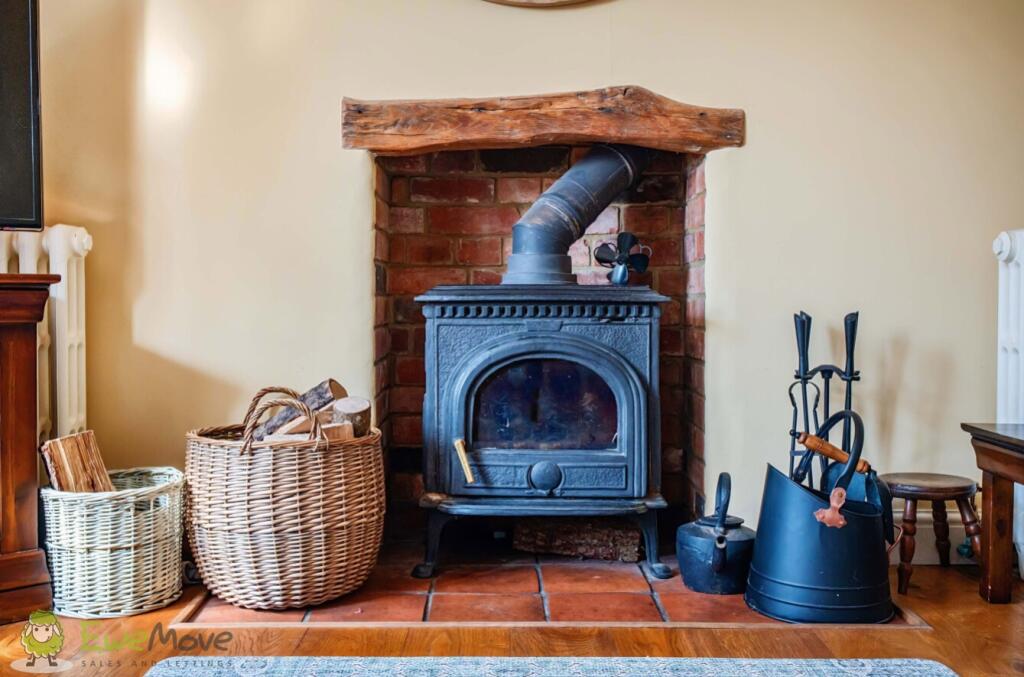 House in Basingstoke and Deane, Tadley - View 4