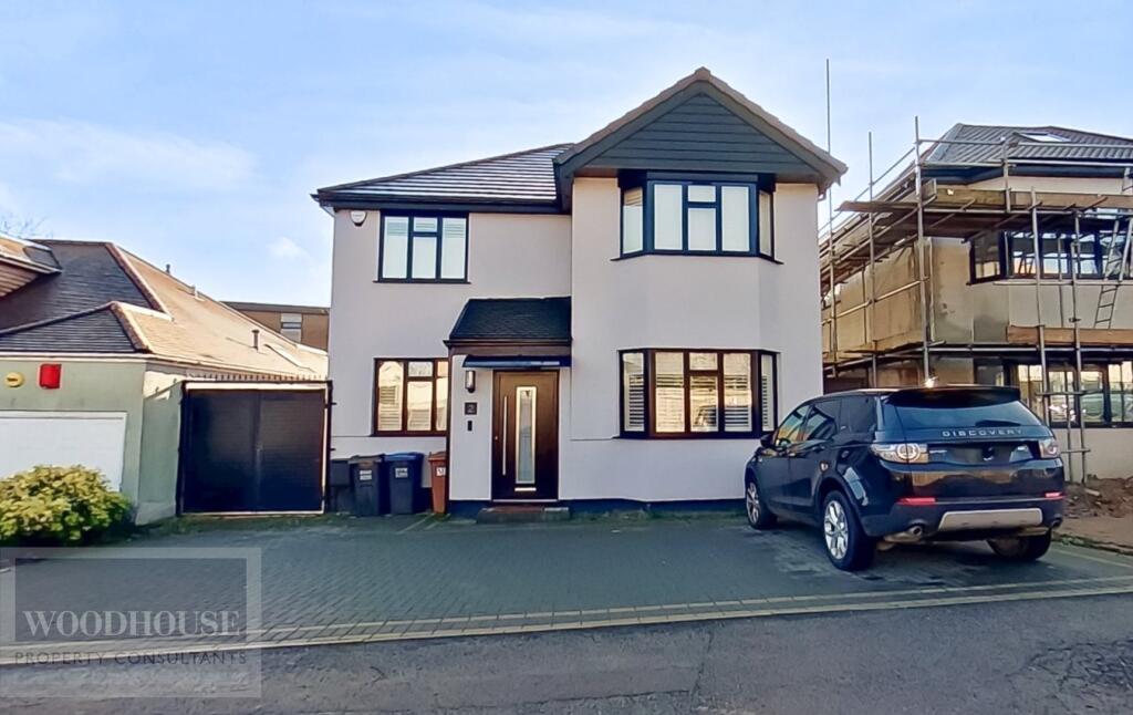 Main image of property: Tolmers Gardens, Cuffley, Potters Bar, EN6