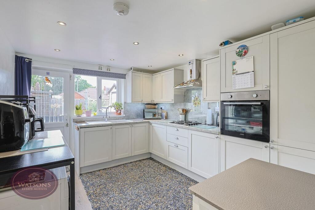 House in Broxtowe, Eastwood - View 5