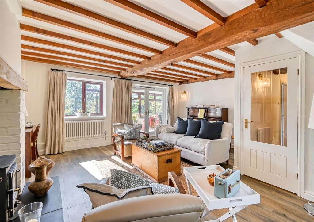 6 St. Johns Court, Ditton Priors, Bridgnorth photo 3