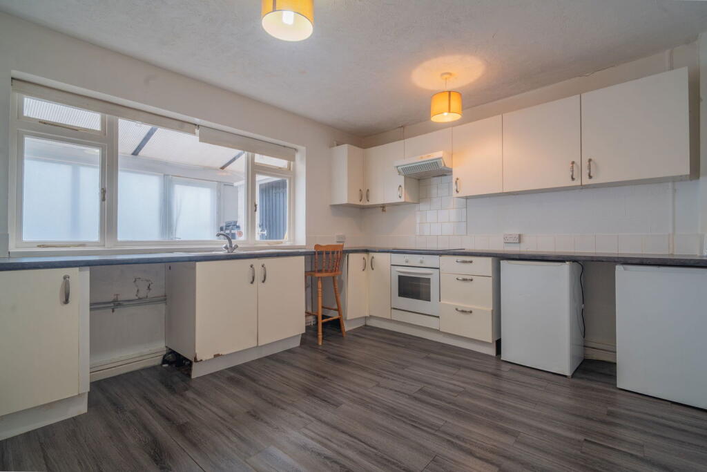 Additional image 4 of Hobs Moat Road, Solihull, B92 8JL