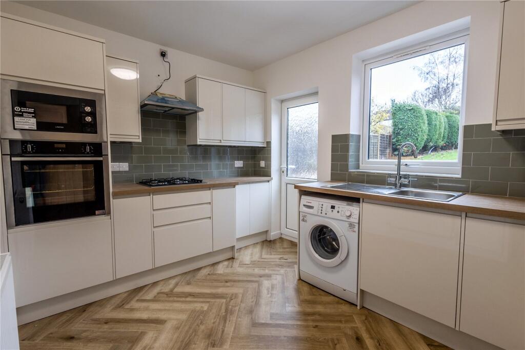 Priory Road, Wombridge, Telford, Shropshire, TF2 photo 2