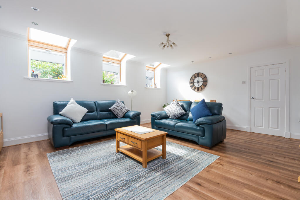 House in Paisley - View 4