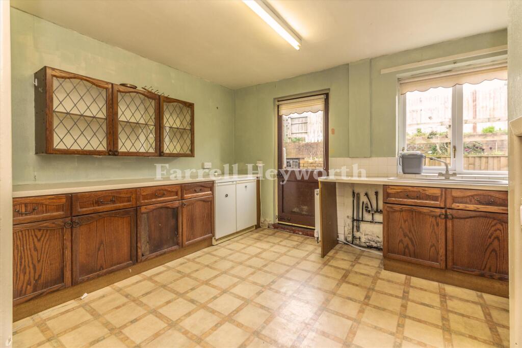Bannister Drive, Leyland photo 5