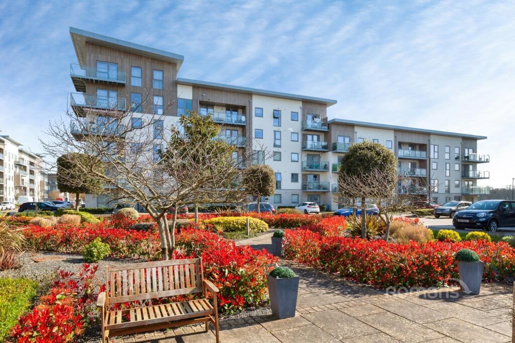 Main image of property: Kingston Close, Maidenhead, Berkshire, SL6