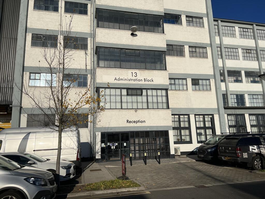 Photo 2