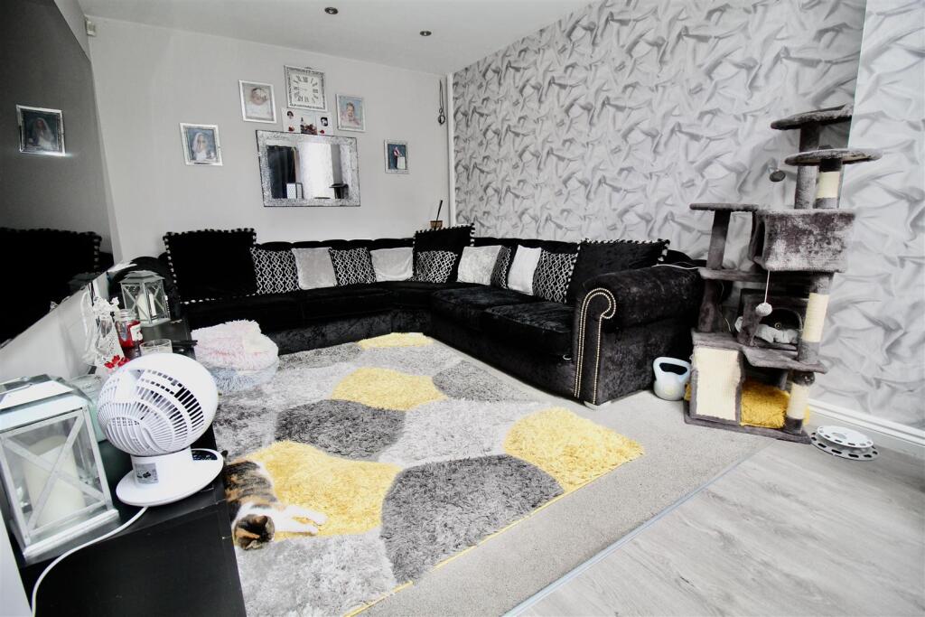 Oakdale Road, Hodge Hill, Birmingham - View 2