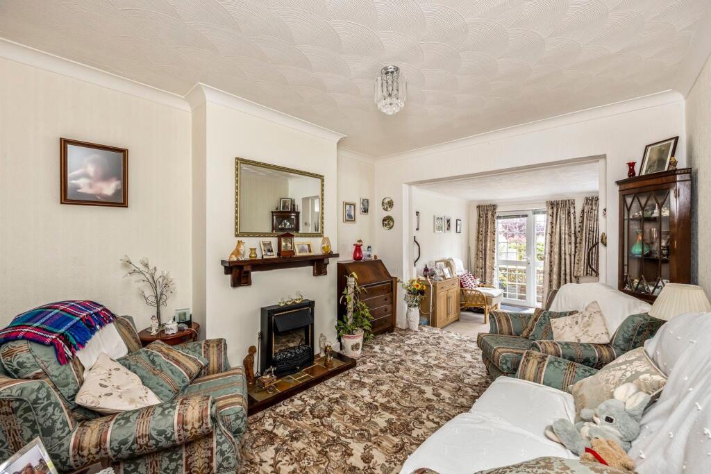 House in Hove, West Blatchington - View 2