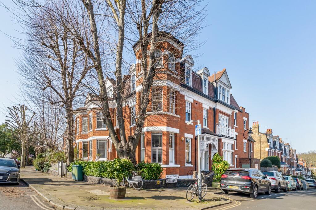 Main image of property: Hornsey Lane Gardens, Highgate, London, N6