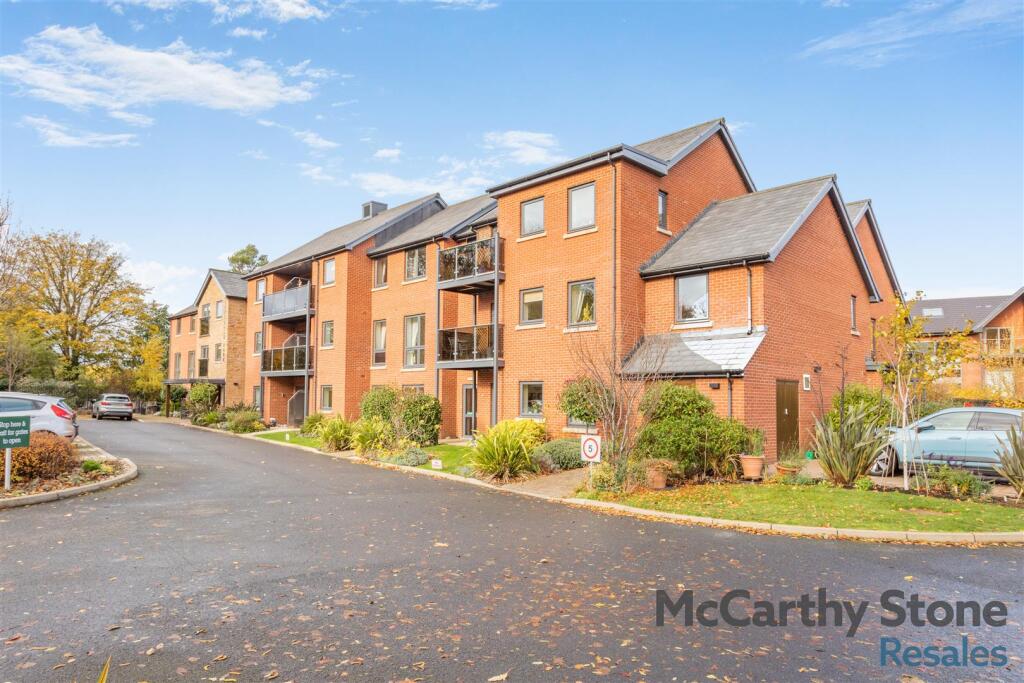 Main image of property: Lonsdale Park, Barleythorpe Road, Oakham, LE15 6QJ