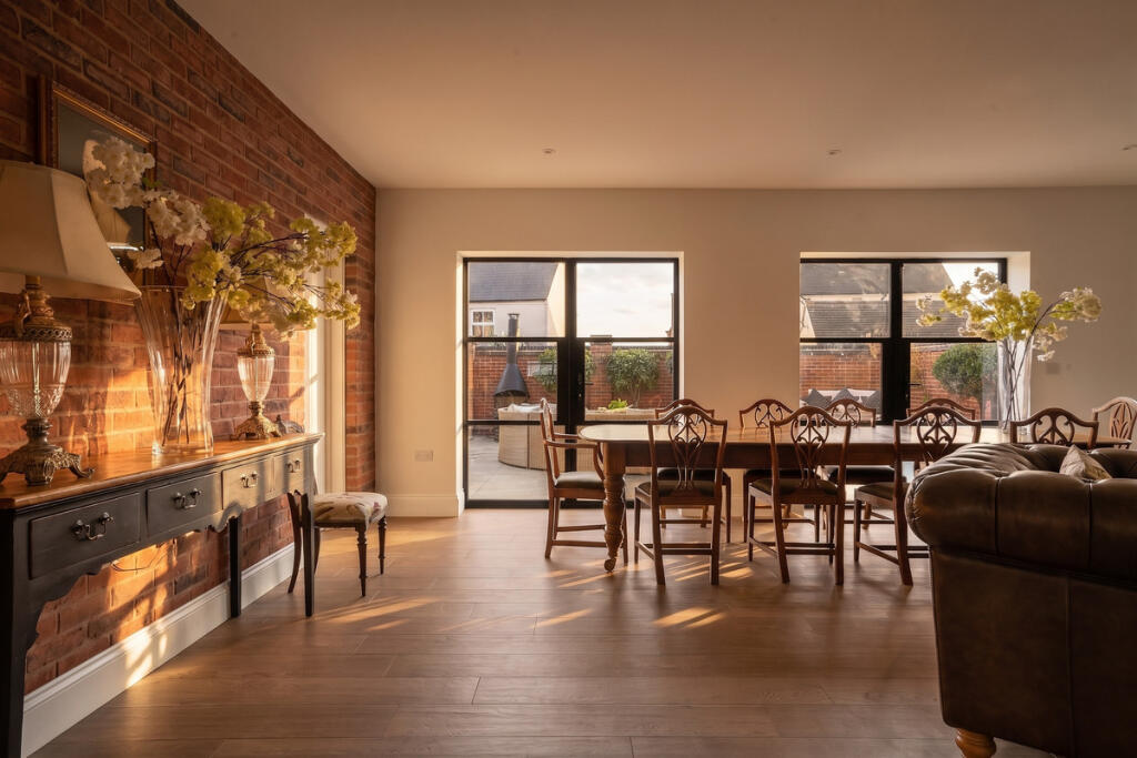 House in Nottingham - View 2