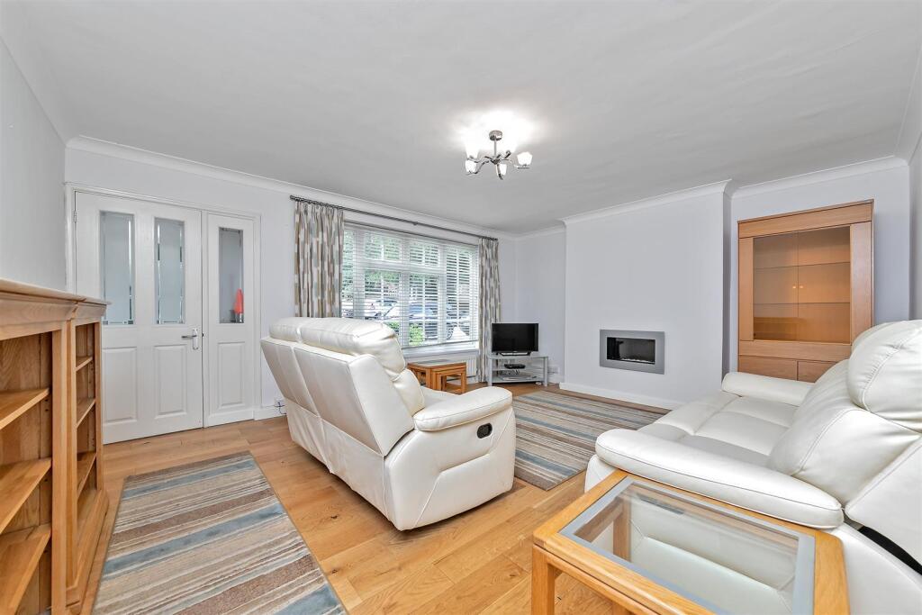 Westminster Court, St Albans photo 2