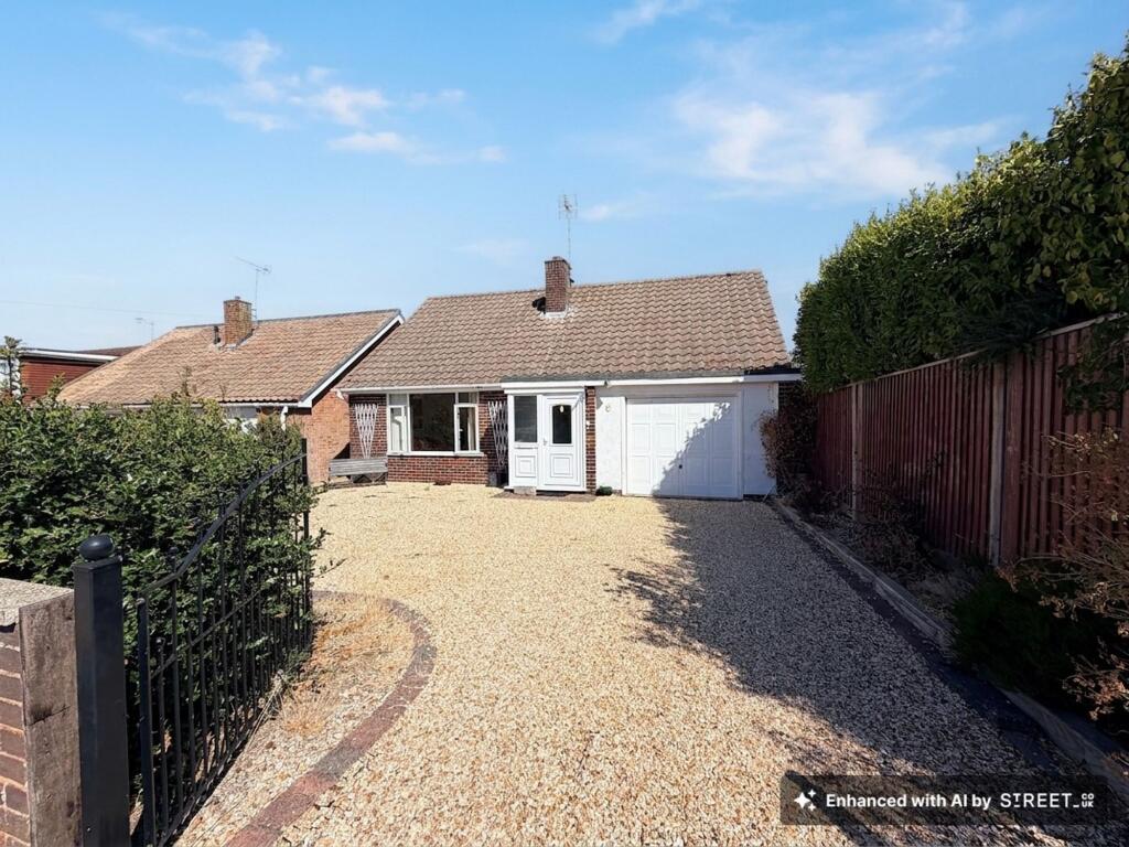 Main image of property: Fern Road, Hythe, SO45