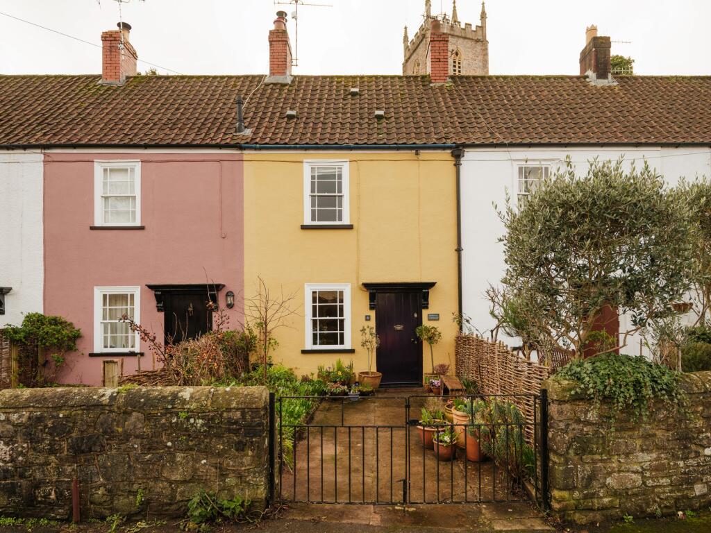 Main image of property: Trym Road, Bristol, BS9