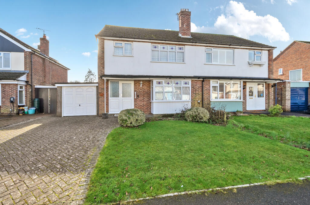 Main image of property: Inhurst Avenue, Waterlooville, Hampshire, PO7