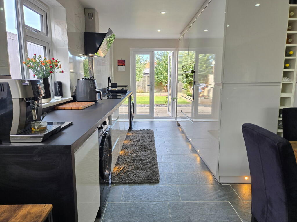 Regina Walk,Chapel St. Leonards,Skegness,PE24 5YP photo 4