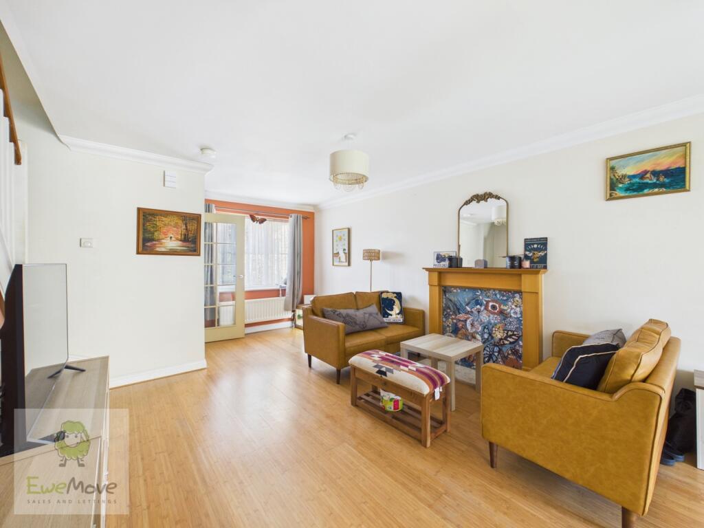 House in Rochester - View 2