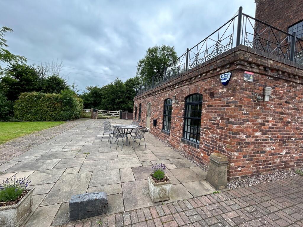 London Lane, Tardebigge, Bromsgrove, Worcestershire, B60