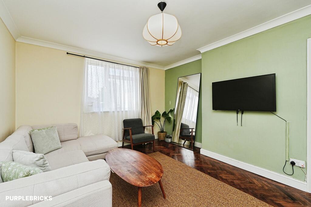 House in London, Royal Borough of Greenwich - View 4