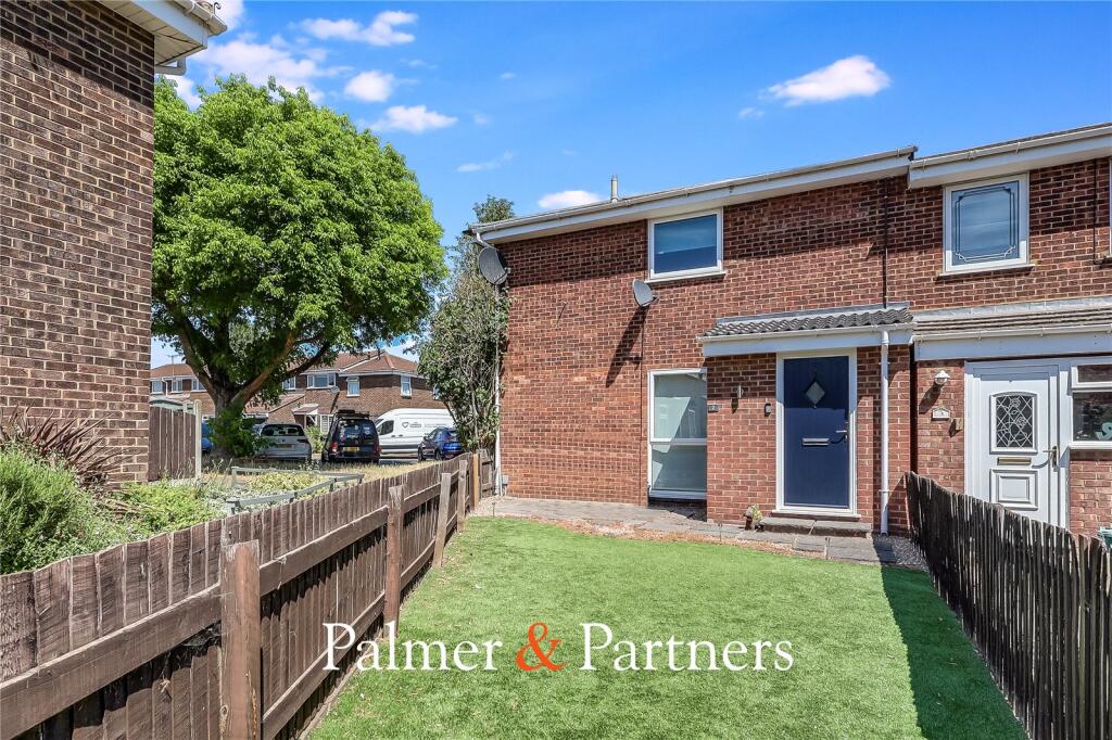 Main image of property: Poppy Green, Springfield, Chelmsford, Essex, CM1