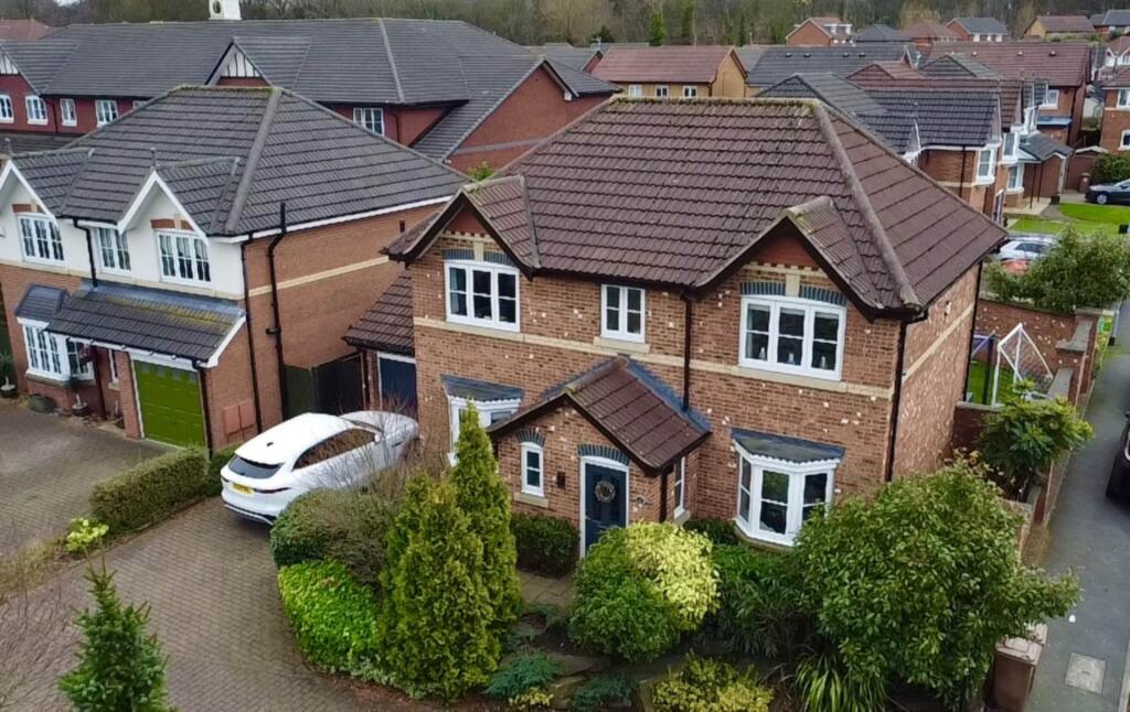 4-bed detached on High Legh, Eccleston. St Helens, WA10, £440,000