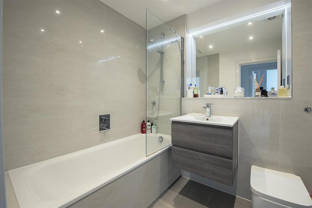 Additional image 7 of Luton Road, Harpenden