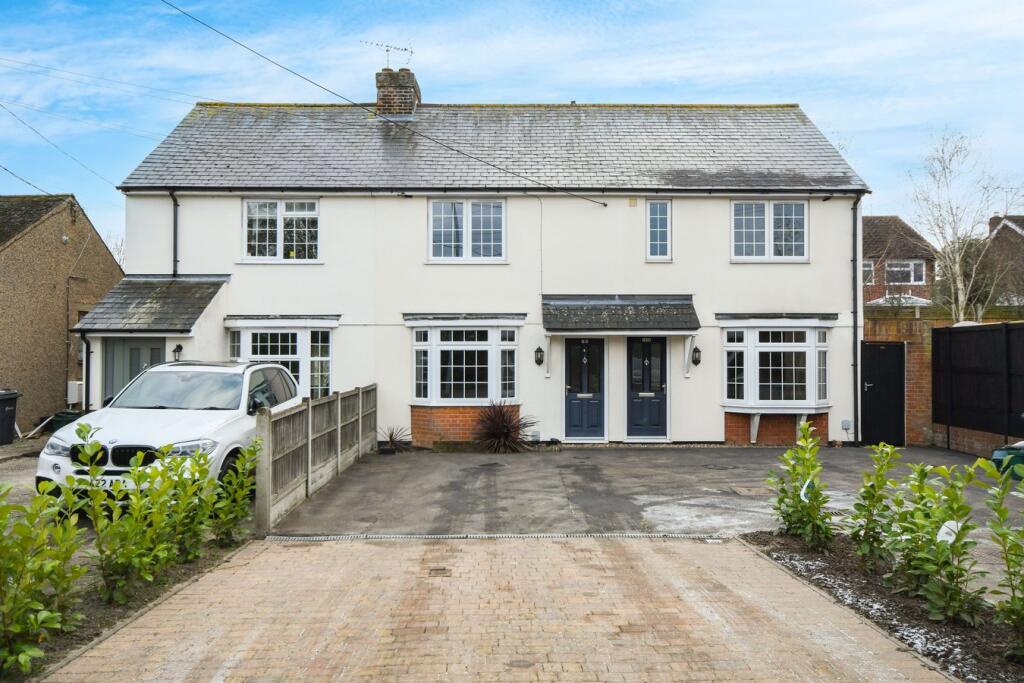 Main image of property: Watchouse Road, Chelmsford, CM2