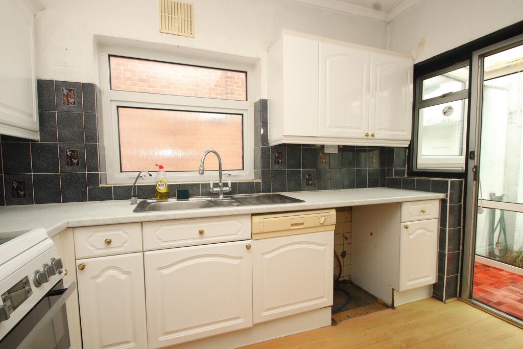 House in London - View 5