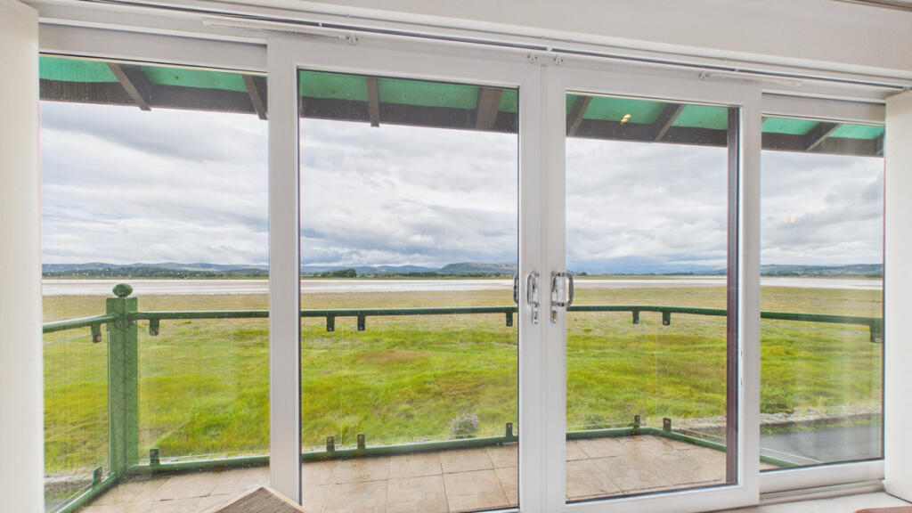 Apartment in Beetham, Westmorland and Furness - View 4
