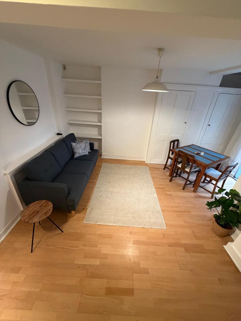 Main image of property: Thorne Road, London, SW8