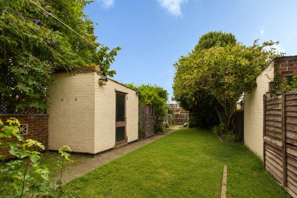 House in Cambridge - View 2