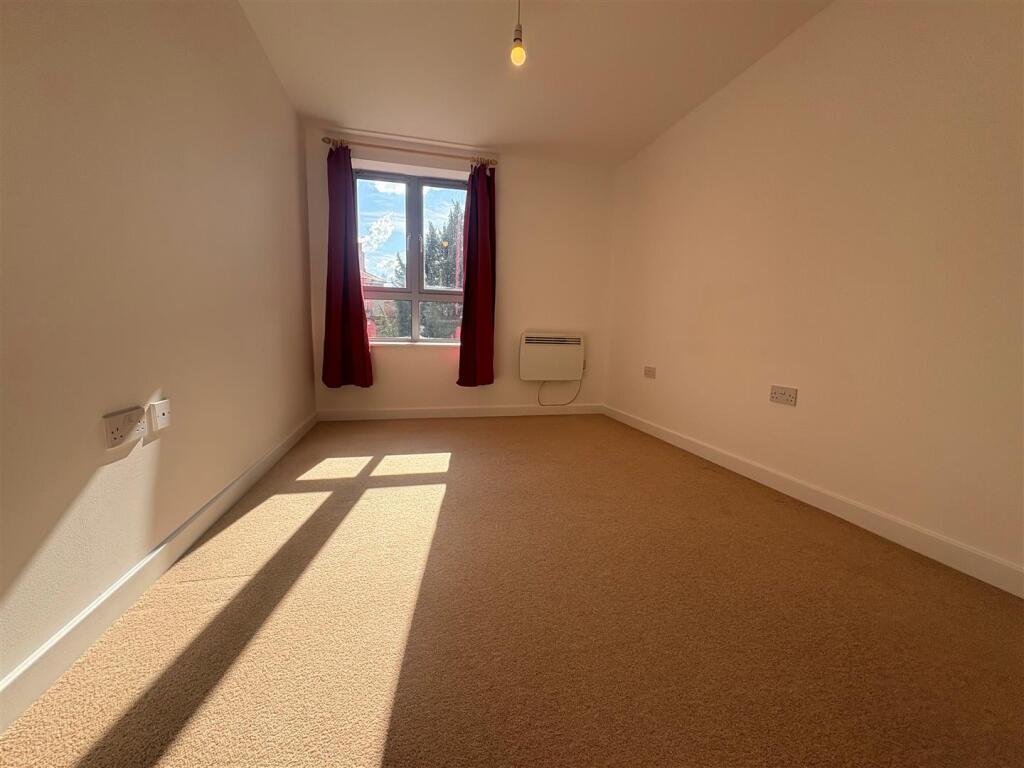 Apartment in York - View 5