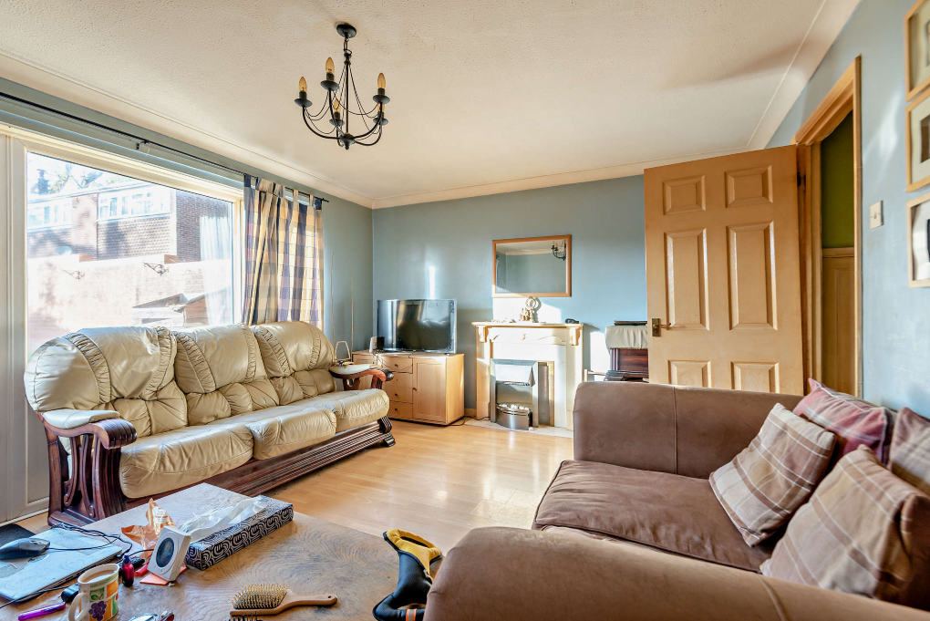 Bishopsfield Road, Fareham, Hampshire, PO14 - View 4