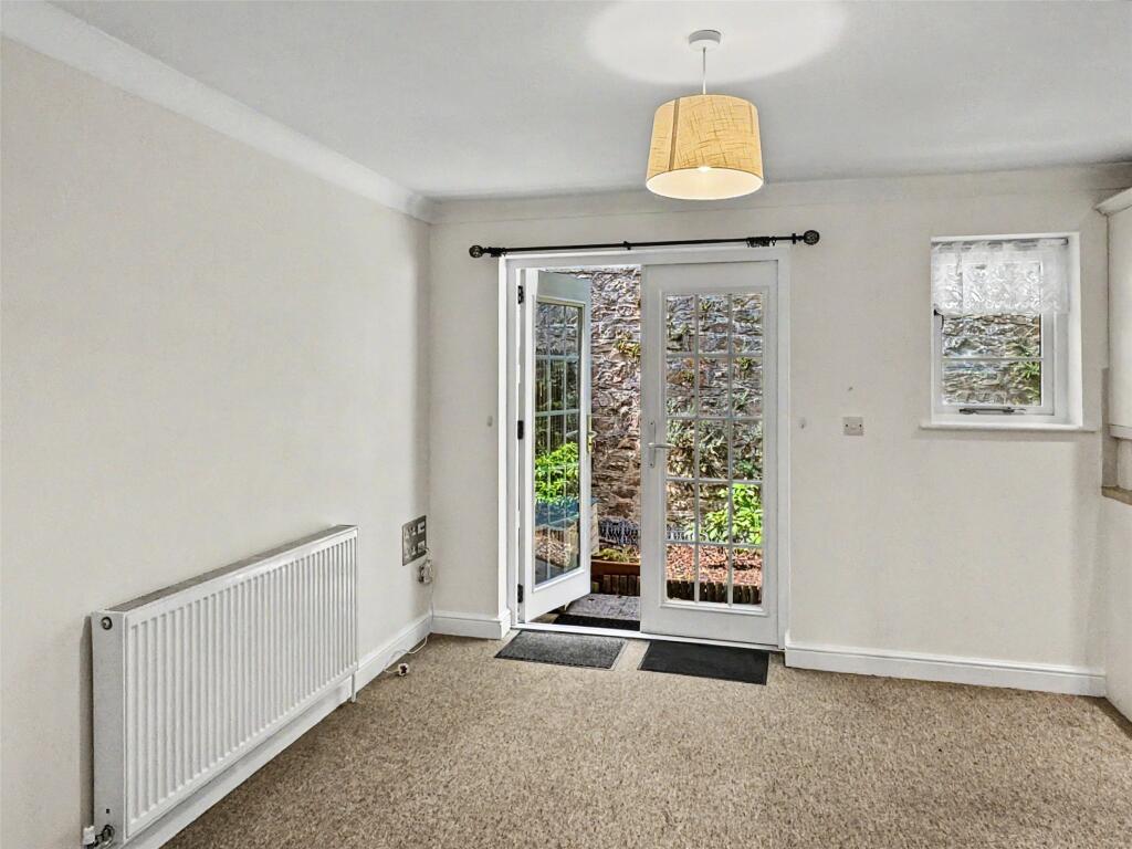 Westheath Avenue, Bodmin, Cornwall, PL31 photo 4
