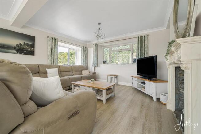 Cottage lounge