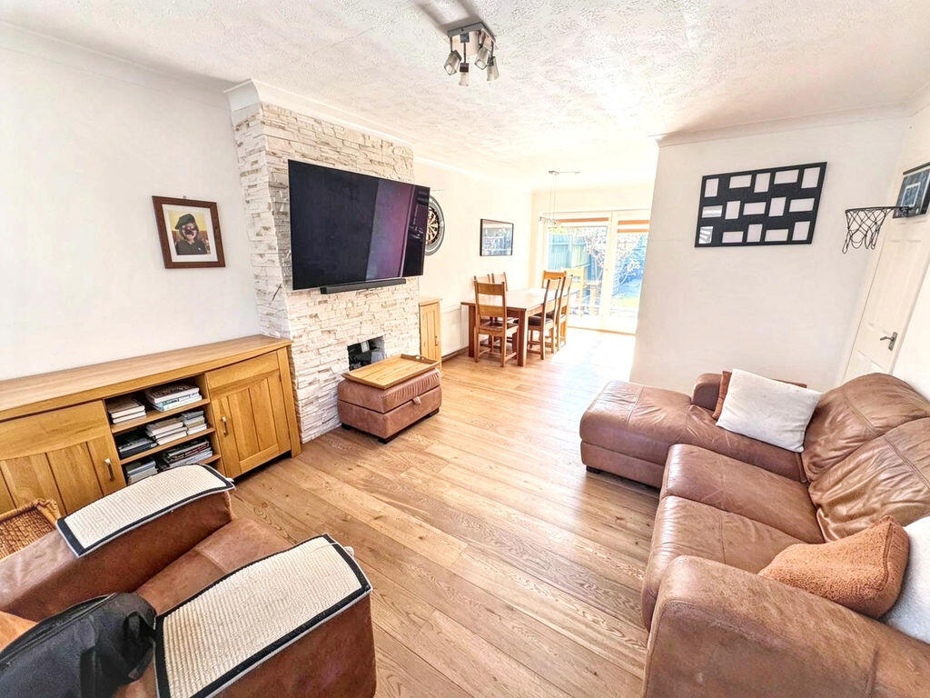 Shore Avenue, Poole - View 3